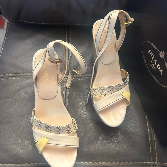 Wedges - Picture 2 of 2